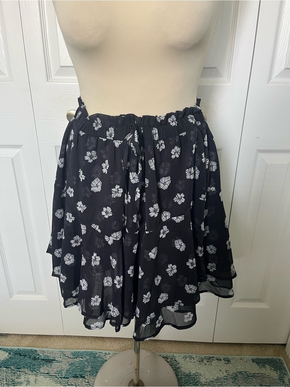Floral Tiered Black Mini Skort